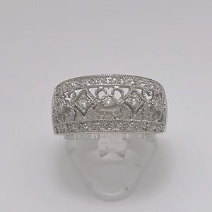 Women’s Fancy Filagree Band